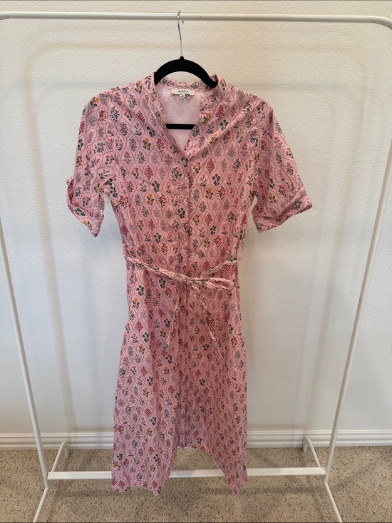 Avara Dresses & Skirts - Pink Floral Button-Front Midi Dress with Tie Waist